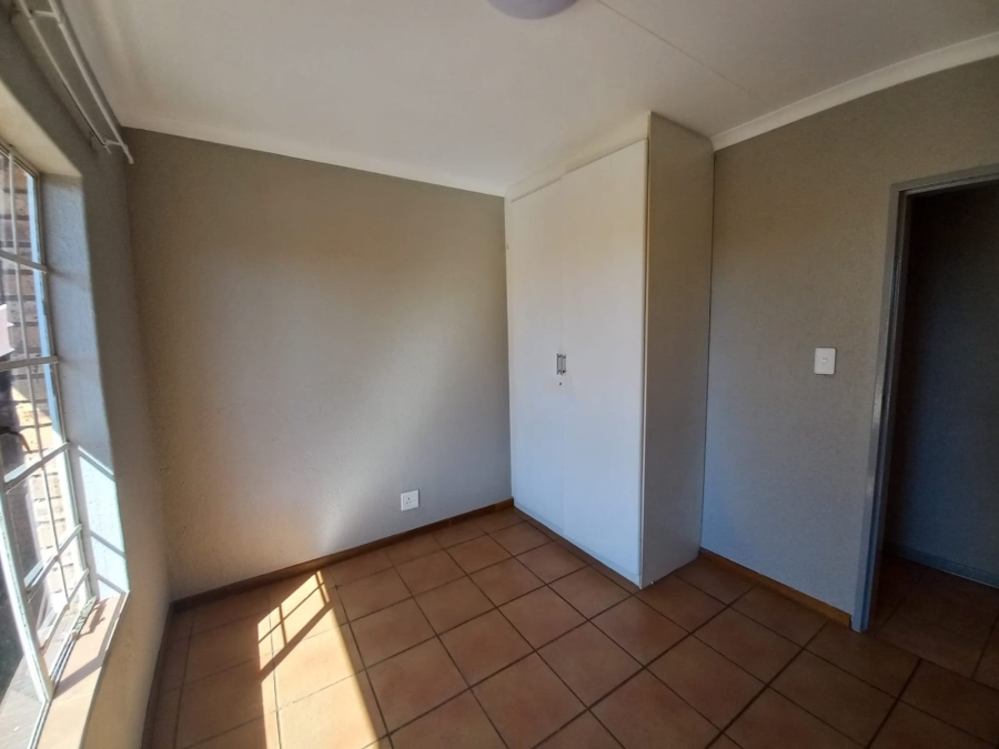 2 Bedroom Property for Sale in Safari Gardens North West